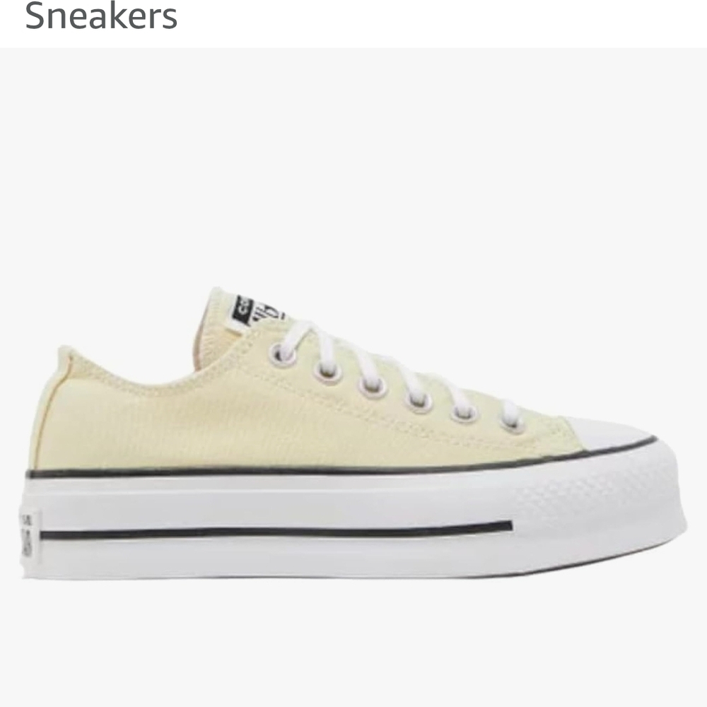 Converse Women's Cream Sneakers